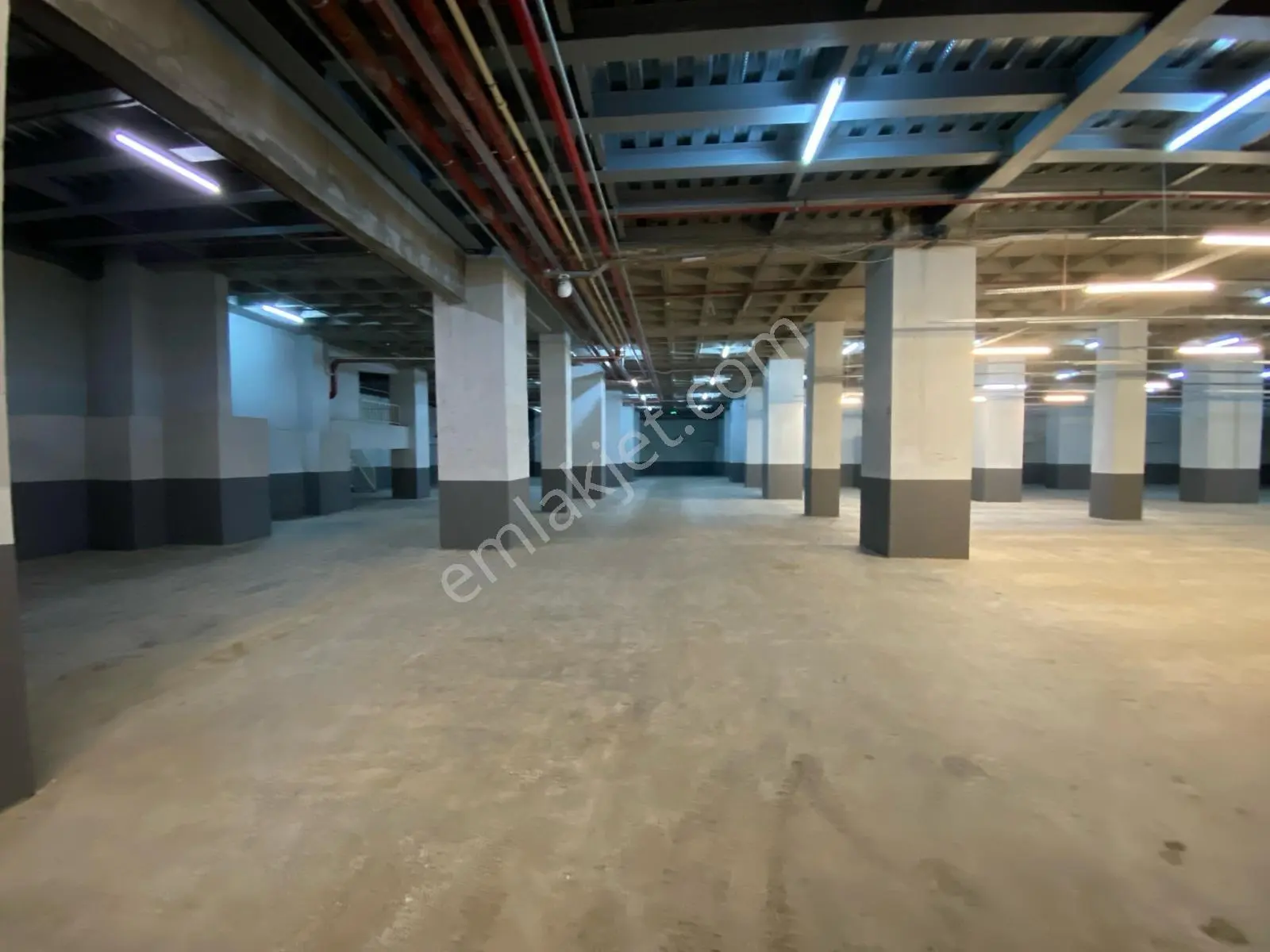 İkitellide Toprağa Basar Den 4400 M² Depo +kdv'li - Görsel 3