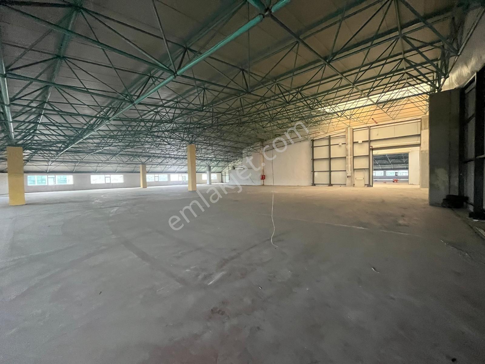 İkitelli'de 1517 M² Depo +kdv'li - Görsel 7