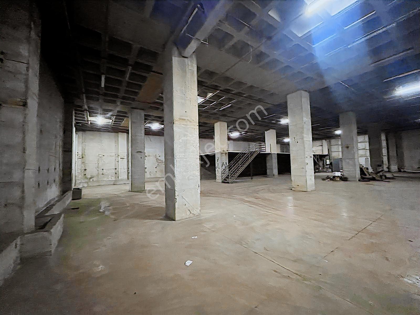 İkitelli'de Net 1255 M² Depo&imalathane +kdv'li - Görsel 6