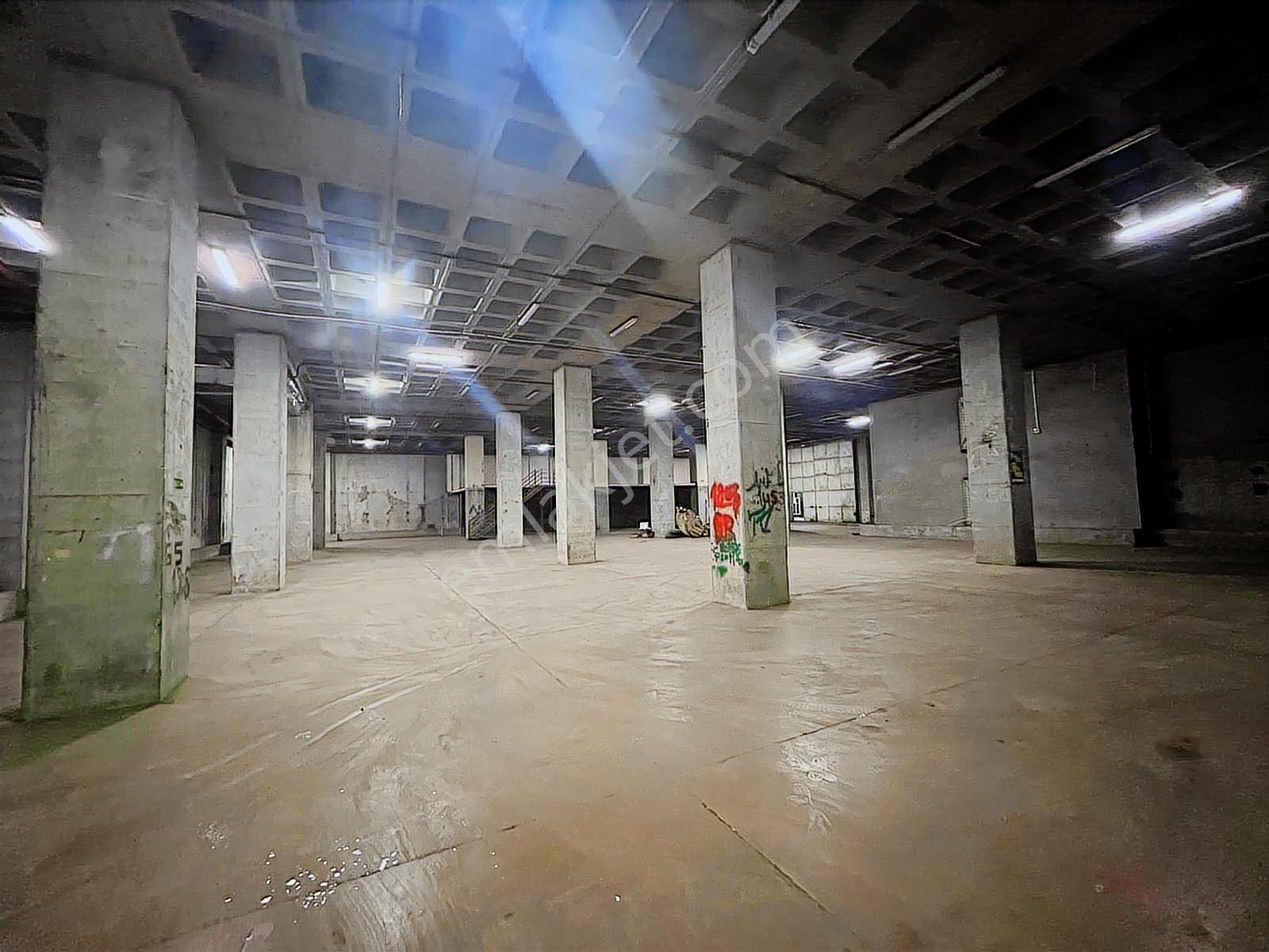 İkitelli'de Net 1255 M² Depo&imalathane +kdv'li - Görsel 12