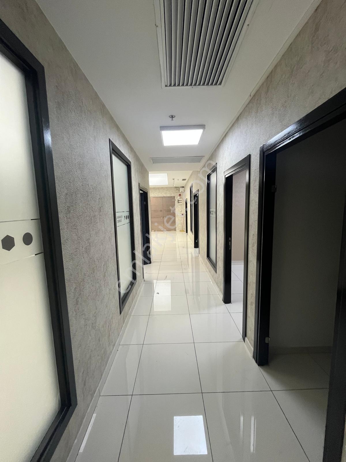 İkitellide Deposite'de 200 M² Ofis - Görsel 9