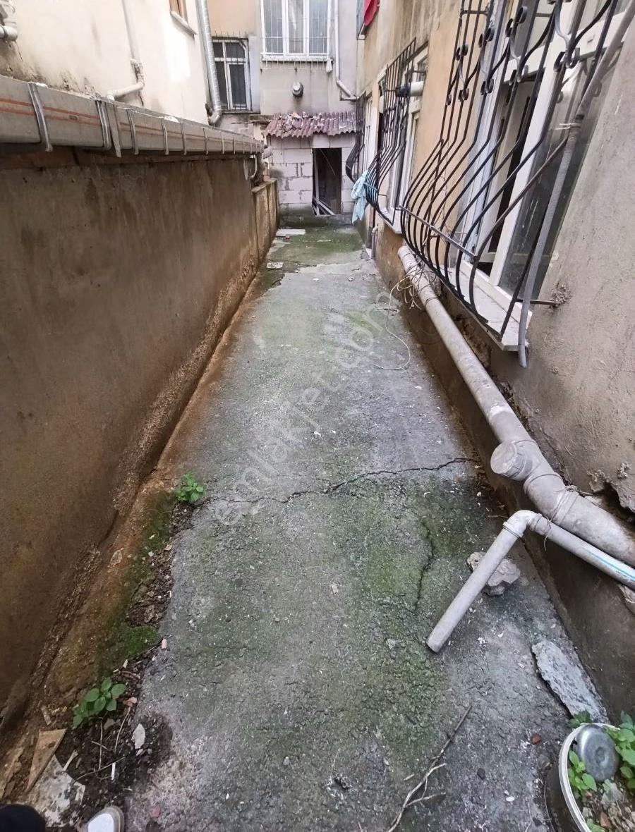 Gazi Cemevi Yakininda Bağımsız Girişli 90m2 Satilik Bahçekati - Görsel 6