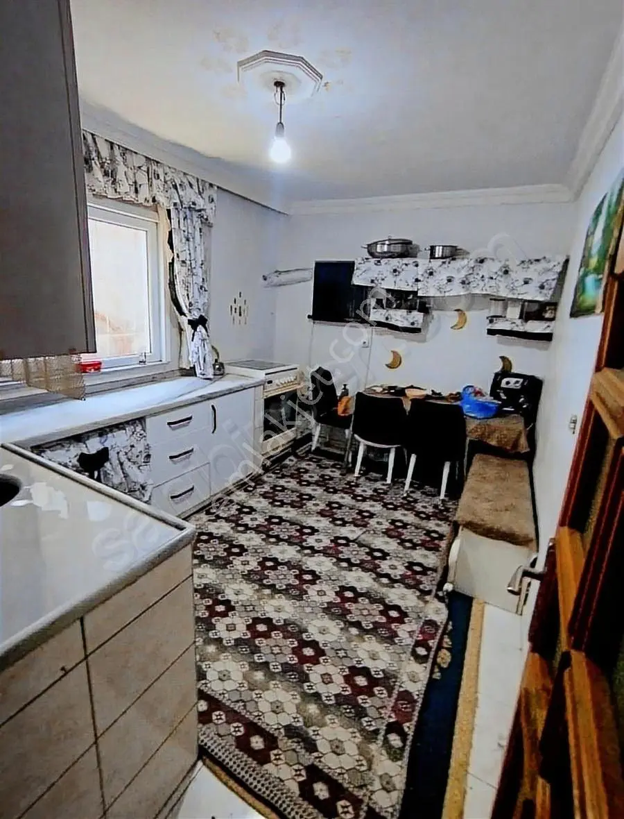 Acil Satılık 90 M2 Bağımsız Girişli Bahçekatı - Görsel 2