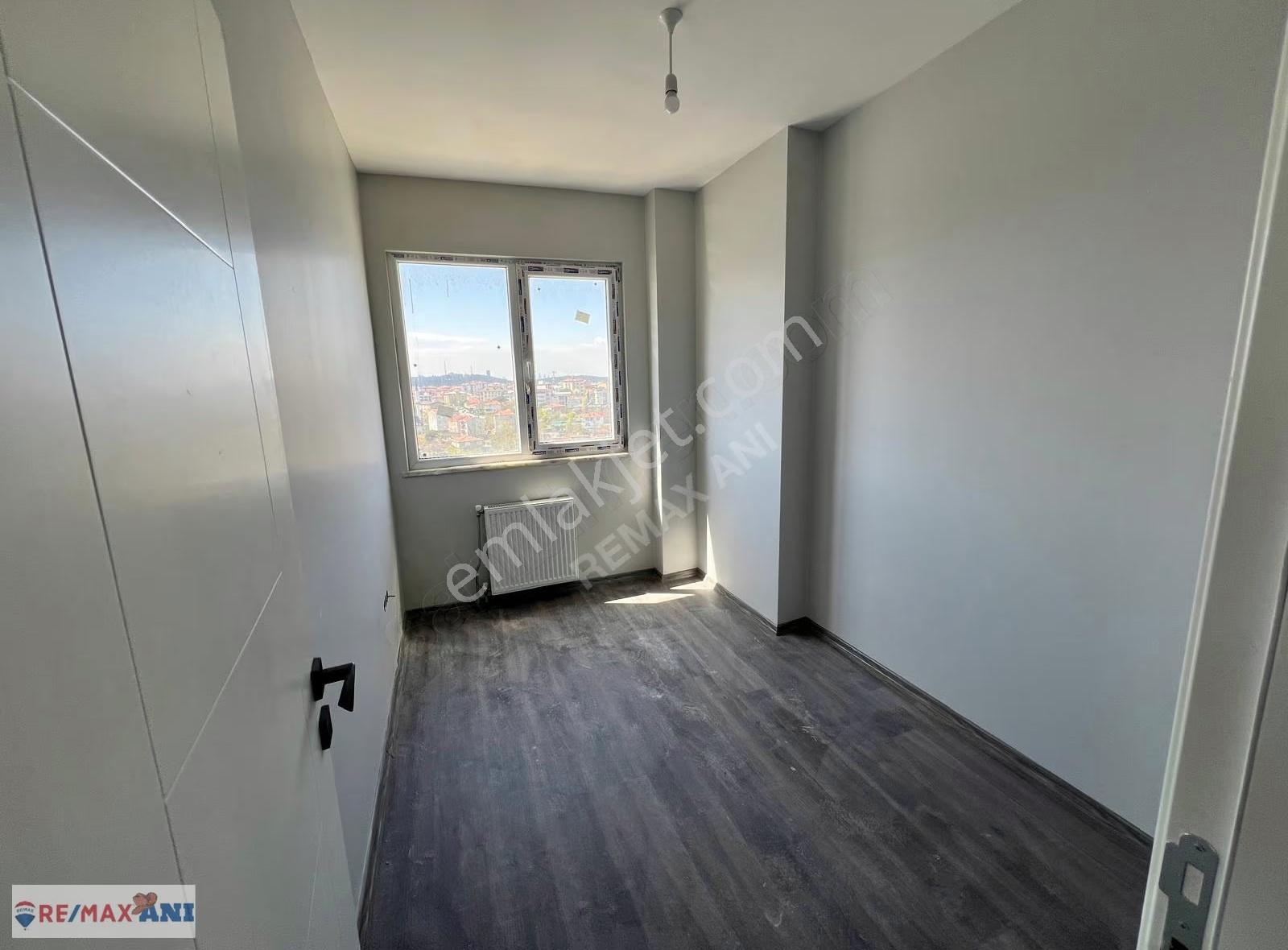 Ümraniye Aşağı Dudullu 'da Varna City 'de Kiralık 3+1 Daire - Görsel 19