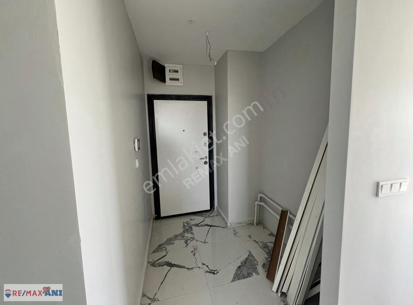 Ümraniye Aşağı Dudullu 'da Varna City 'de Kiralık 3+1 Daire - Görsel 8