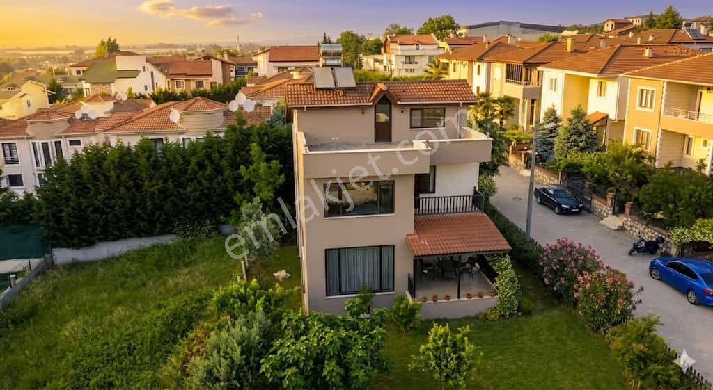 Özden Mah. Tam Müstakil Bakımlı Taşınmaya Hazır Boş - Görsel 11