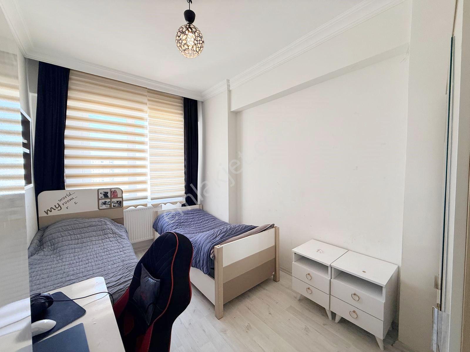 Beykent'te Geniş Yaşamın Yeni Adresi: Full Yapılı 3+1 Lüks Daire - Görsel 20
