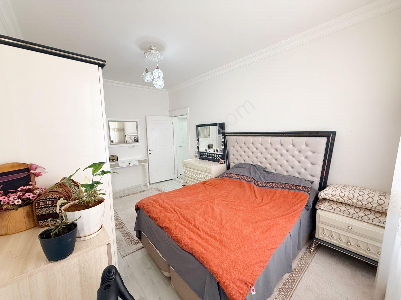 Beykent'te Geniş Yaşamın Yeni Adresi: Full Yapılı 3+1 Lüks Daire - Görsel 24