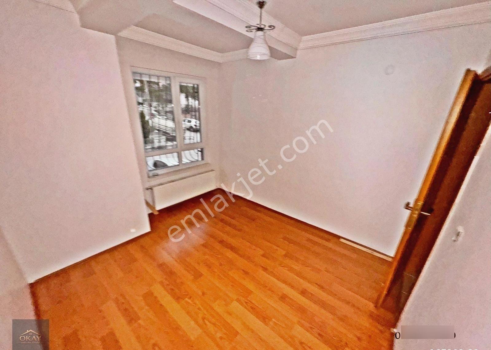 Ayvalı Estergon Caddesi Yakını 2. Kat Konumlu Asanörlü+iskanlı+balkonlu 2+1 90m² - Görsel 16