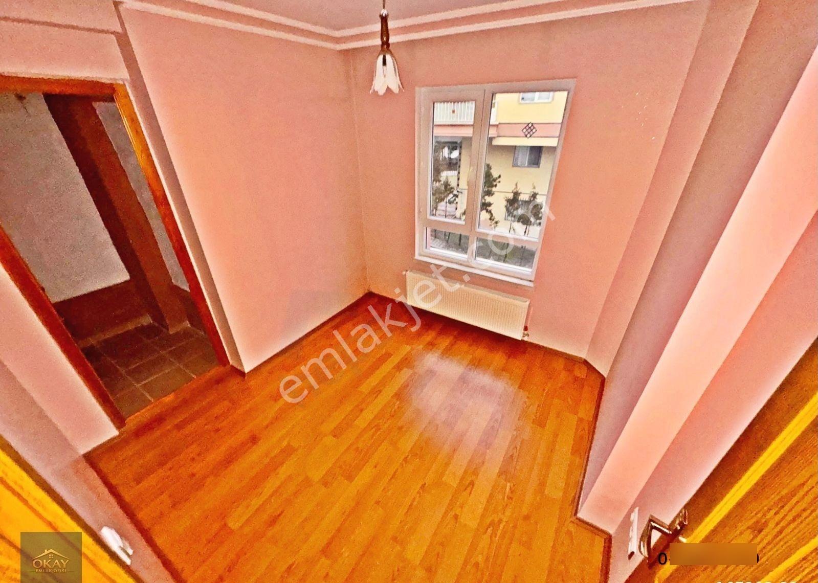 Ayvalı Estergon Caddesi Yakını 2. Kat Konumlu Asanörlü+iskanlı+balkonlu 2+1 90m² - Görsel 23