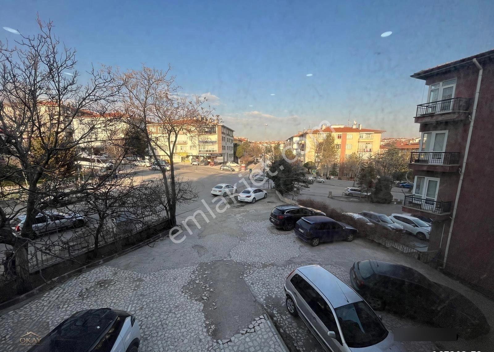 Etlik Merkezde Ultra Lüx Yapılı 1.kat Cadde Üzeri Ön Cephe 3+1 125m² - Görsel 17