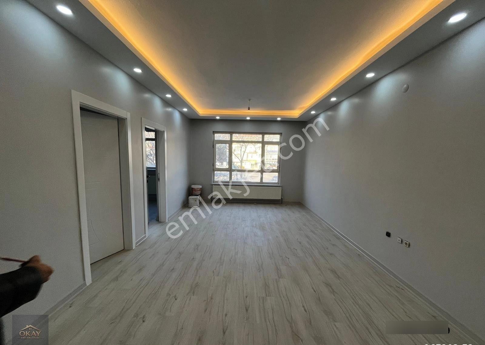 Etlik Merkezde Ultra Lüx Yapılı 1.kat Cadde Üzeri Ön Cephe 3+1 125m² - Görsel 21