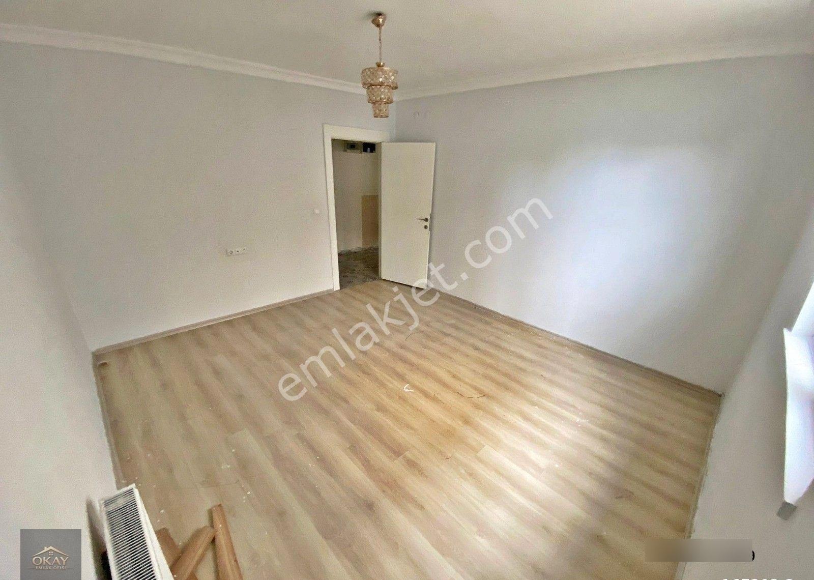 Sancaktepe Merkez'de Giriş Kat Yeni Bina 140m² Ulaşımı Kolay 3+1 Satılık - Görsel 7