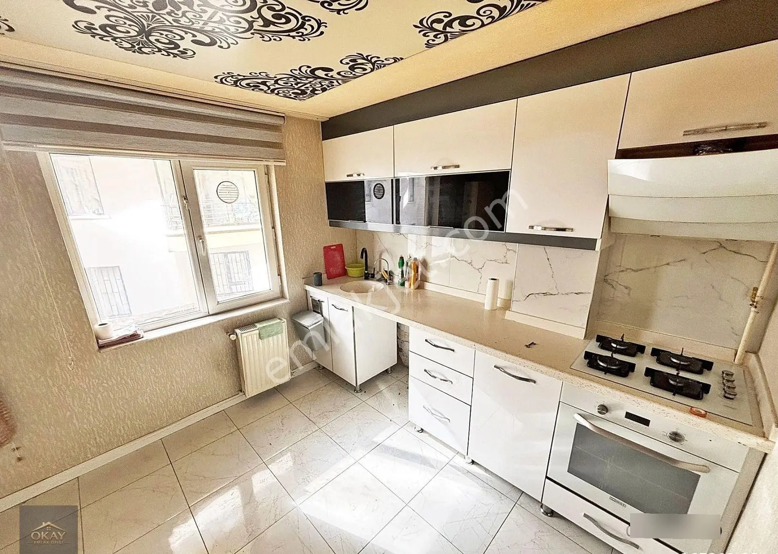 Etlik Lise Yakını Ara Kat Asansörlü Lüx 130 M2 Satılık 3+1 Daire