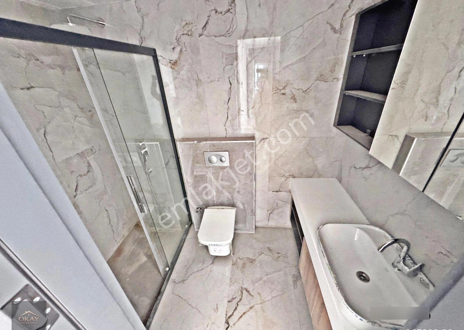 Bulvar Üzeri Geniş Ailere Özel 3 Banyolu Ultra Lüx 18.kat 5+1 270m² Kiralık - Görsel 21