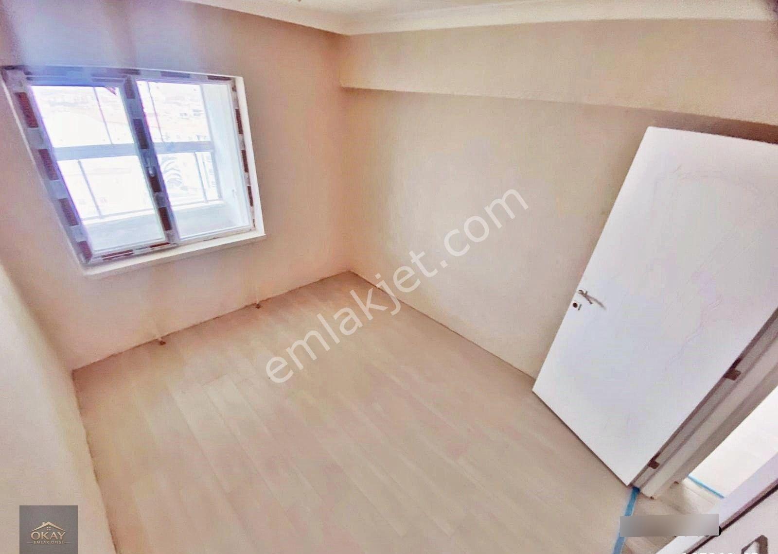 Bağlum Merkez'de Site İçerisinde Çift Cam Balkonlu Ebeveyn Banyolu 150m2 Sıfır 3+1 - Görsel 18