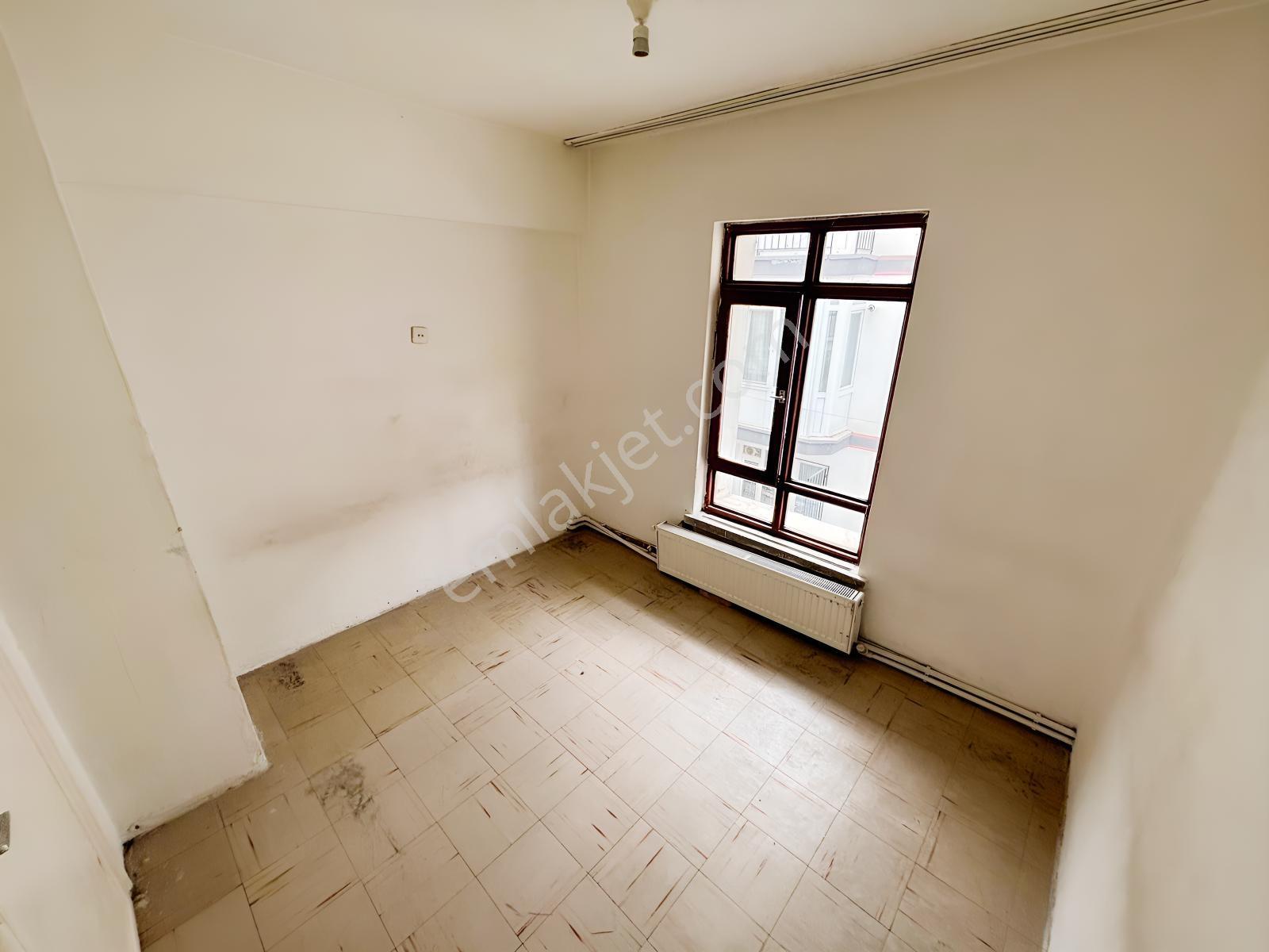 Yıldıztepe'de 3+1 Güney Doğu Cephe Kat Mülkiyetli Fırsat Daire - Görsel 8
