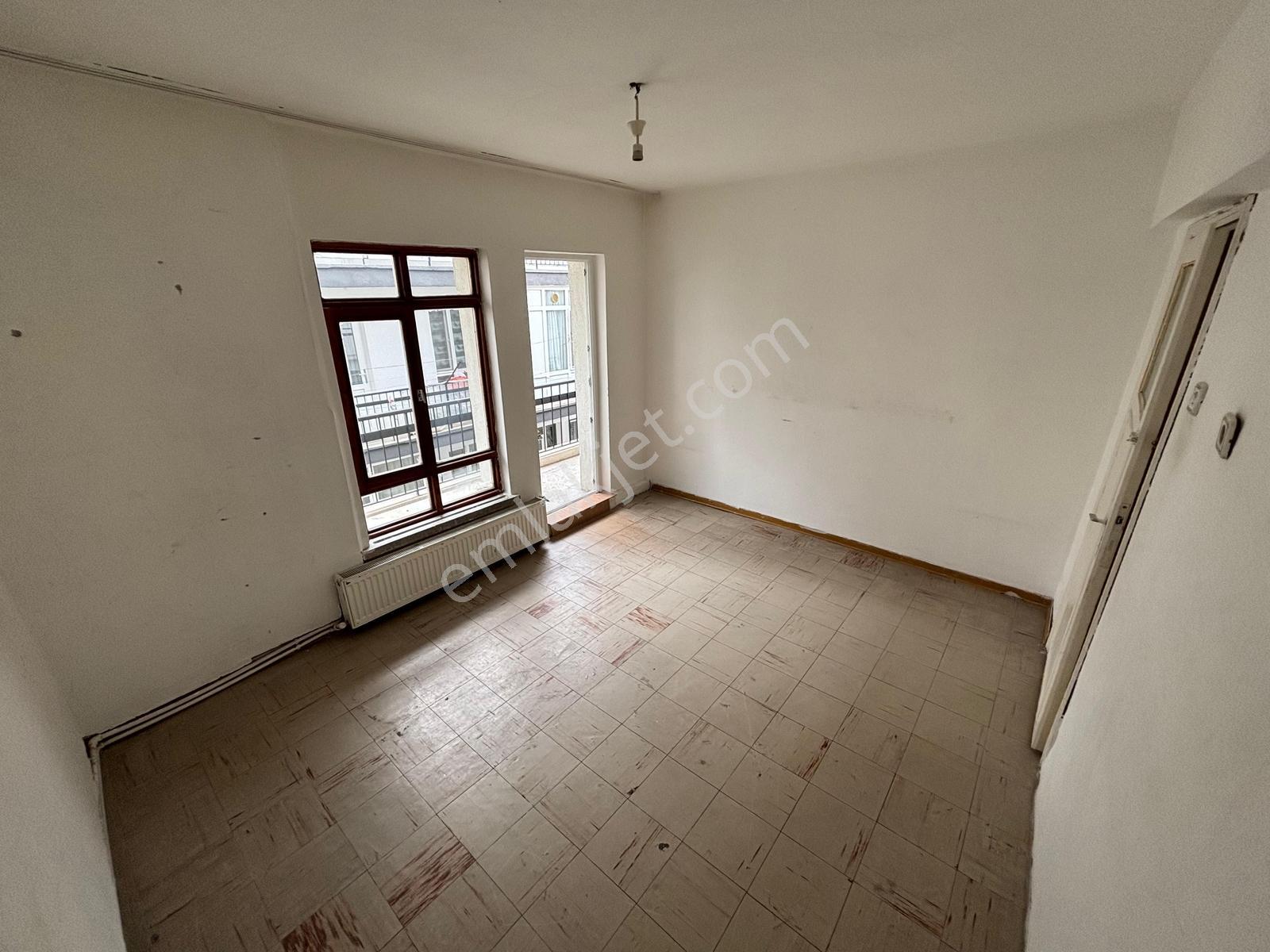 Yıldıztepe'de 3+1 Güney Doğu Cephe Kat Mülkiyetli Fırsat Daire - Görsel 23