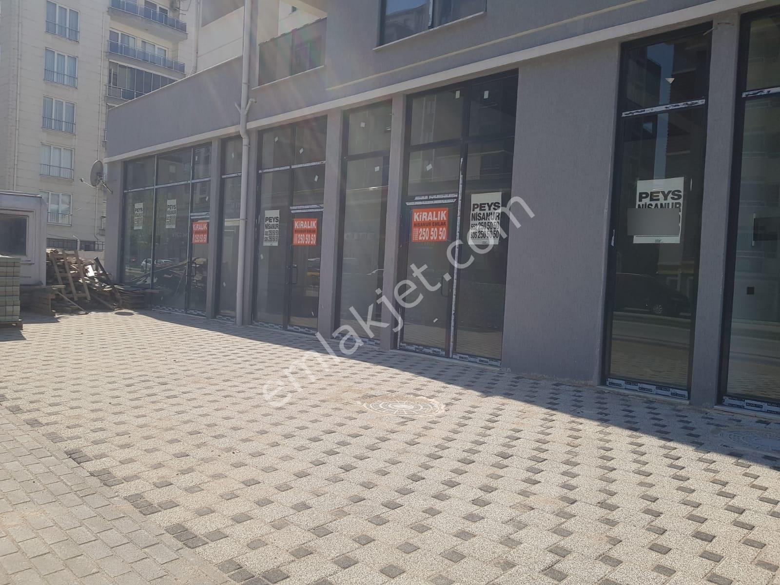Millet Mahallesinde Sıfır Kiralık Köşe Dükkan - Görsel 8