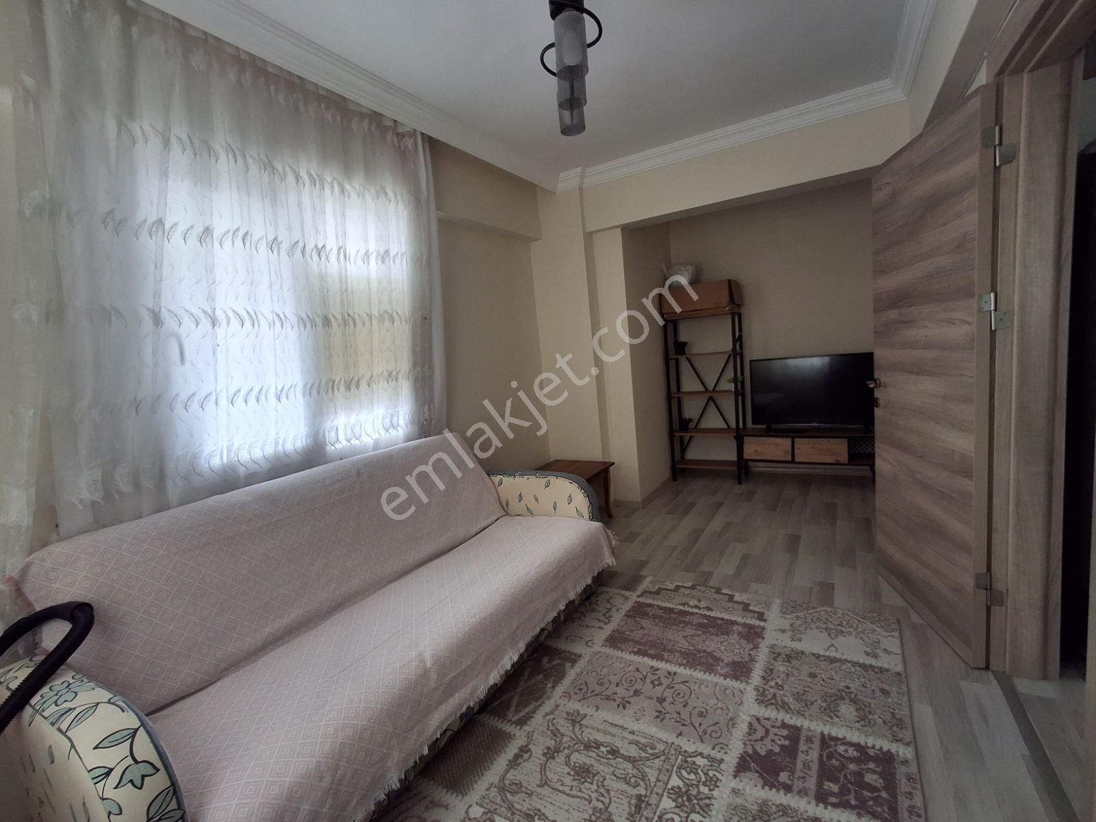 Doğalgazlı, Temiz Eşyalı 2+1 Kiralık Daire - Görsel 14