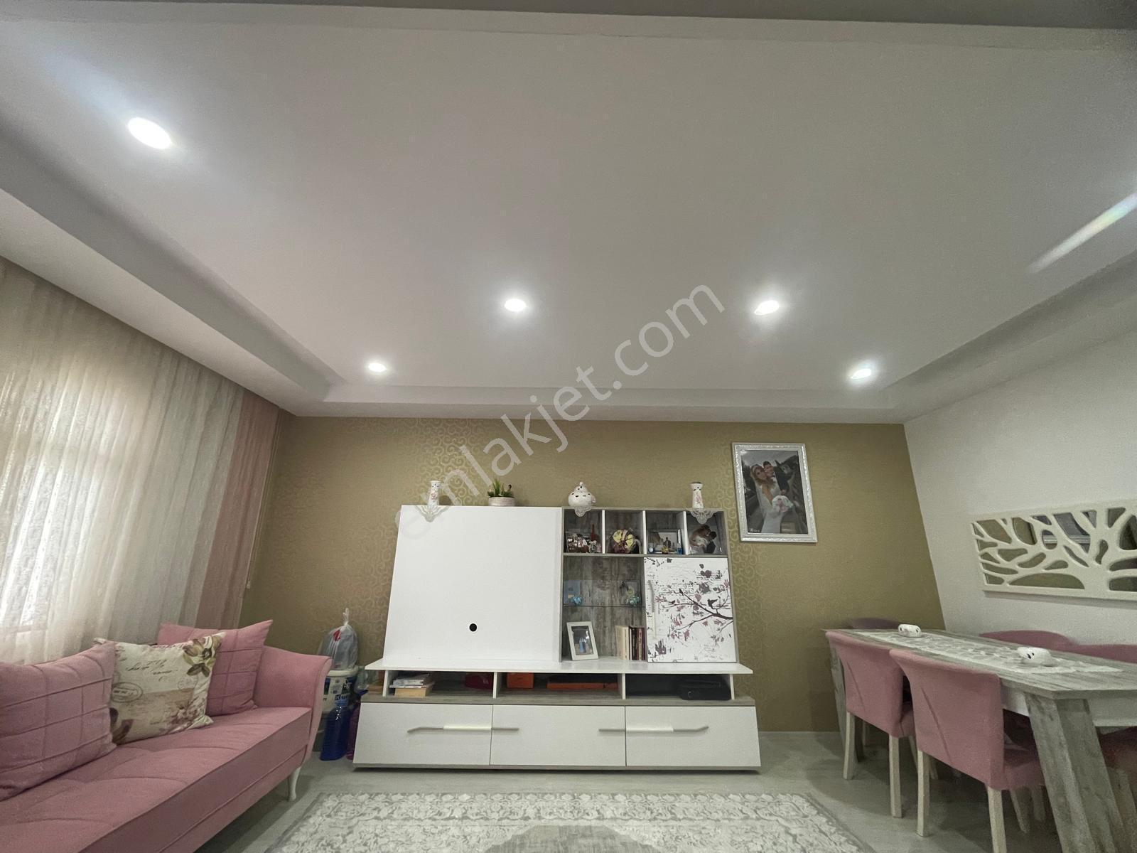 Aktif Emlak’tan Törekent’te 3+1 Bağımsız Yüksek Giriş Kat Konumunda Satılık Daire!! - Görsel 3