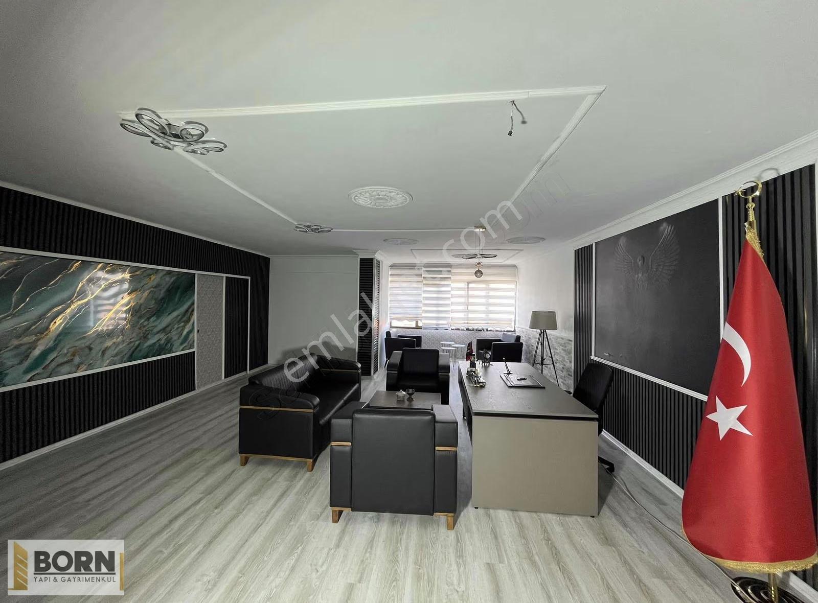 Konak Tepecik 'de Hastaneler Yakını, Full Tadılatlı 65 M2 Ofis - Görsel 32