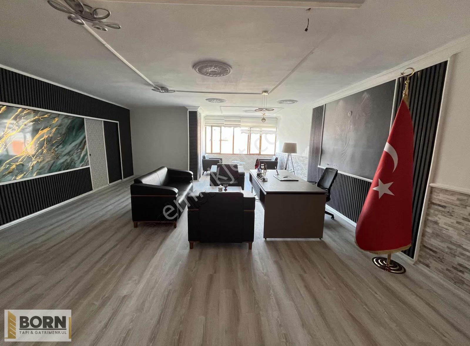 Konak Tepecik 'de Hastaneler Yakını, Full Tadılatlı 65 M2 Ofis - Görsel 25