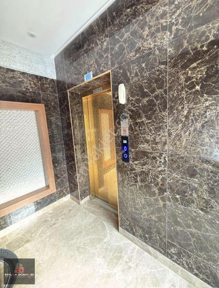Krediye Açık Meydankavağı Mah. 5+1 Dubleks Daire Asansör - Görsel 23