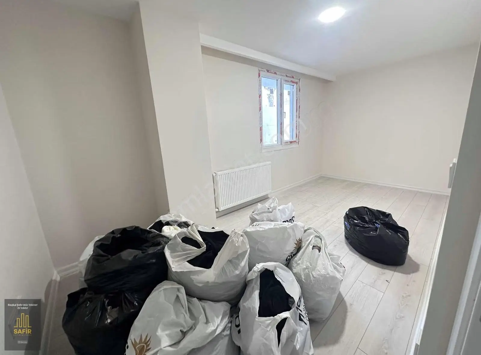Zuhuraatbaba'da Satılık 75m2 2+1 Bahçe Kullanımlı Daire - Görsel 4