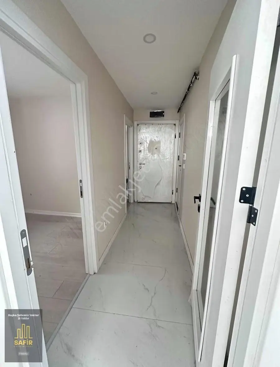 Zuhuraatbaba'da Satılık 75m2 2+1 Bahçe Kullanımlı Daire - Görsel 5