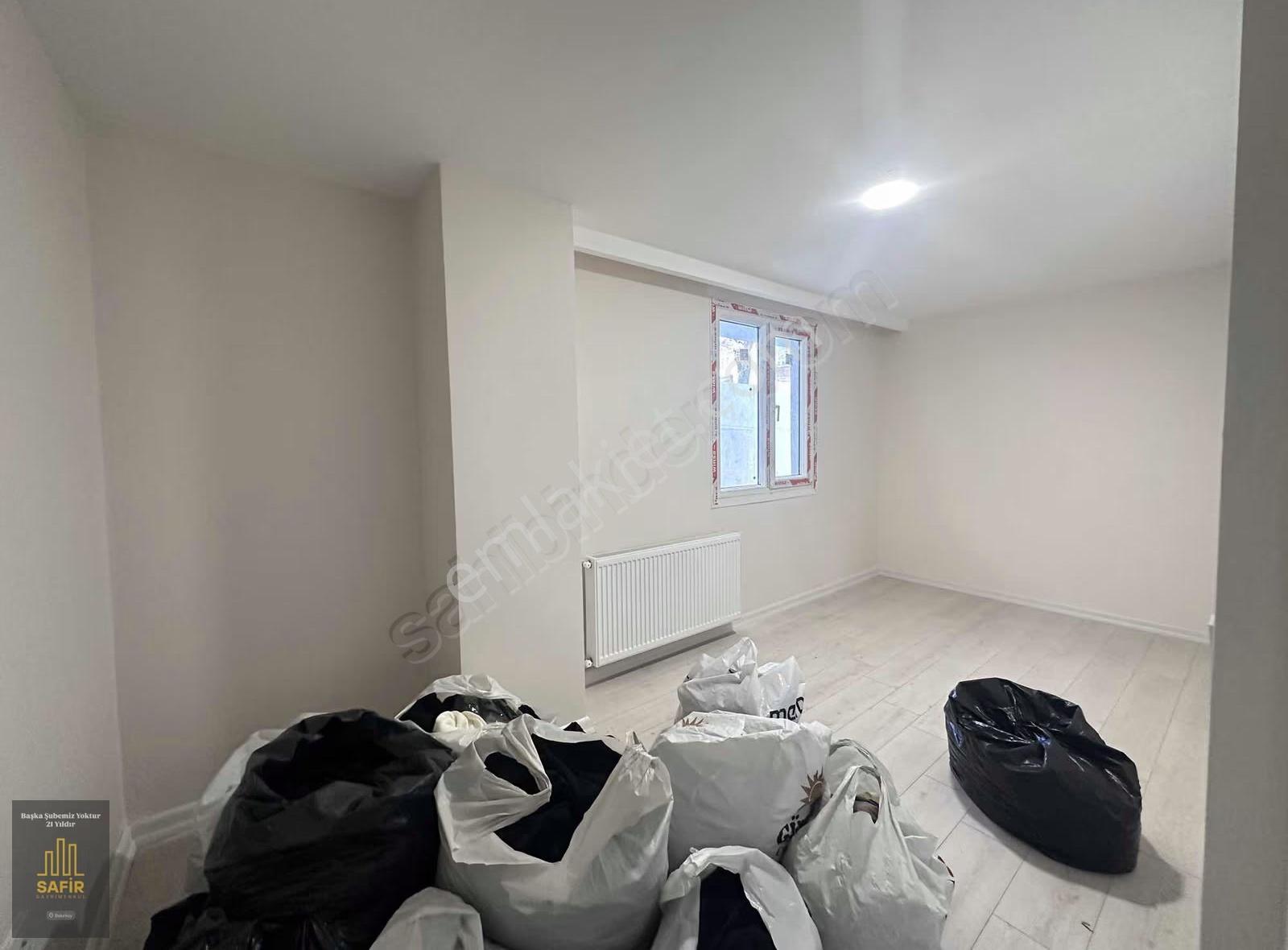Zuhuraatbaba'da Satılık 75m2 2+1 Bahçe Kullanımlı Daire - Görsel 14