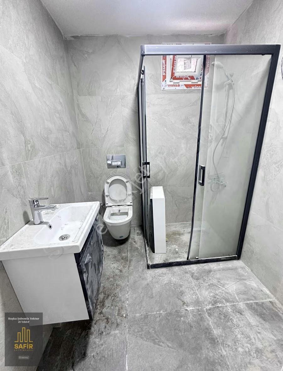 Zuhuraatbaba'da Satılık 75m2 2+1 Bahçe Kullanımlı Daire - Görsel 11