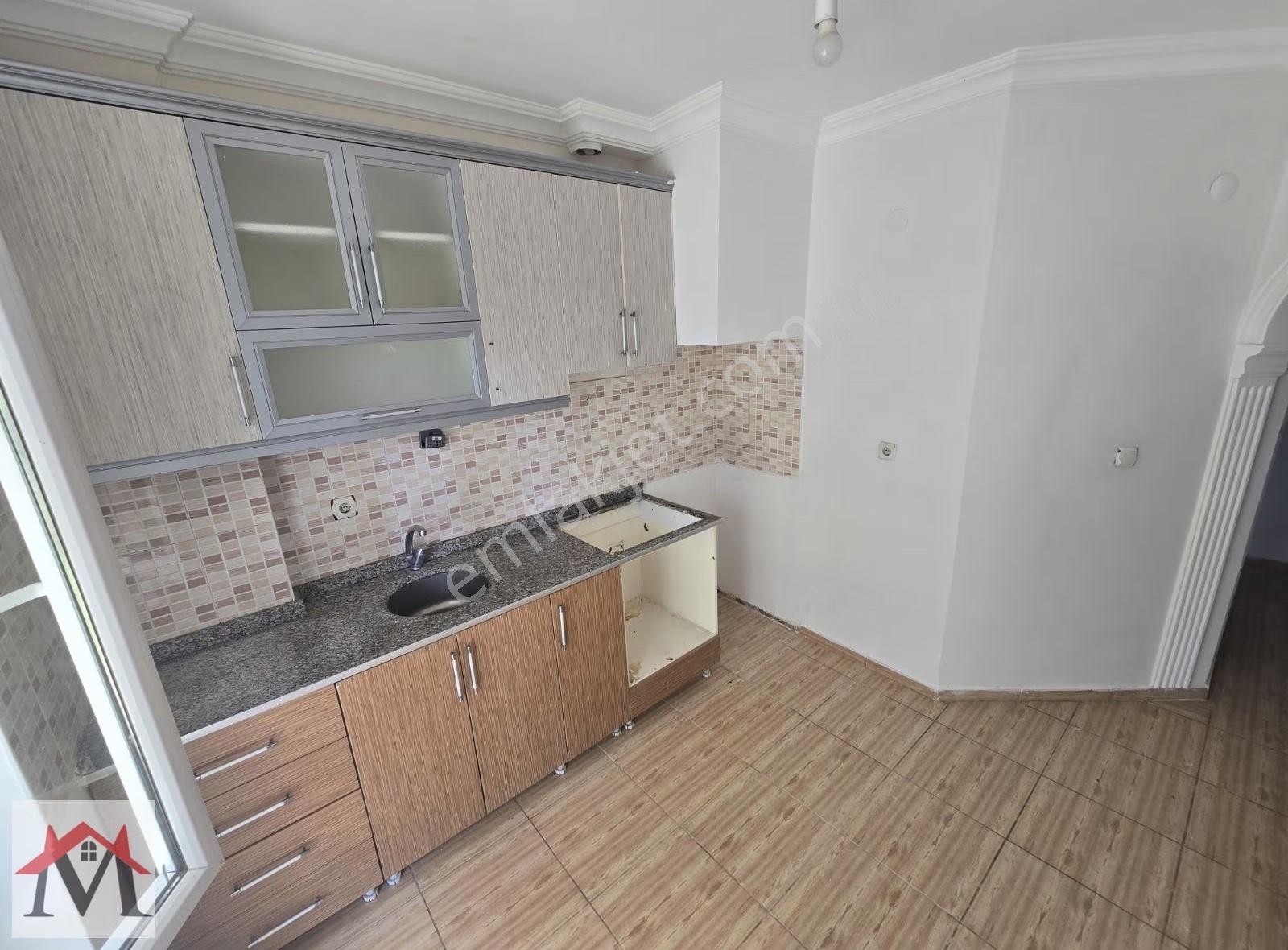 Kızıltoprak Mahallesinde Kiralık 3+1 Ters Dublex - Görsel 18