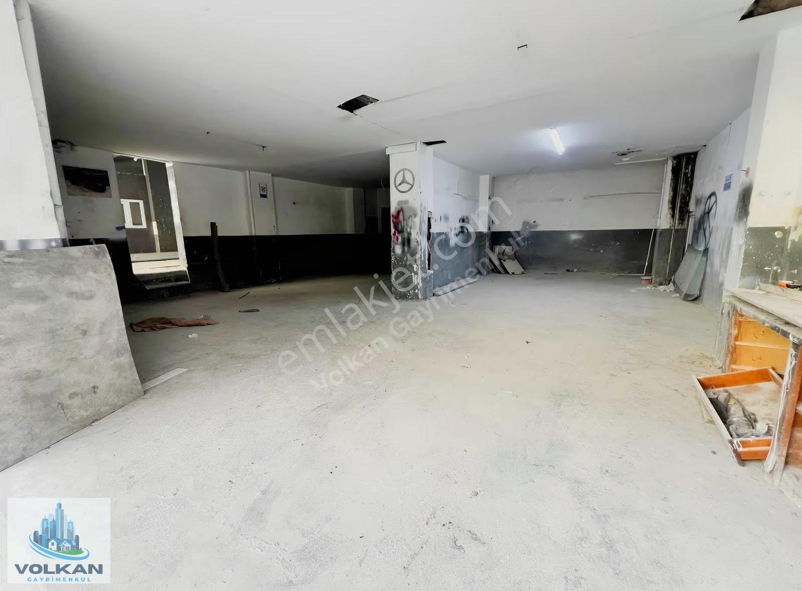 Volkan Gyo Giriş 200m2 Tramvaya Yakın Dükkan