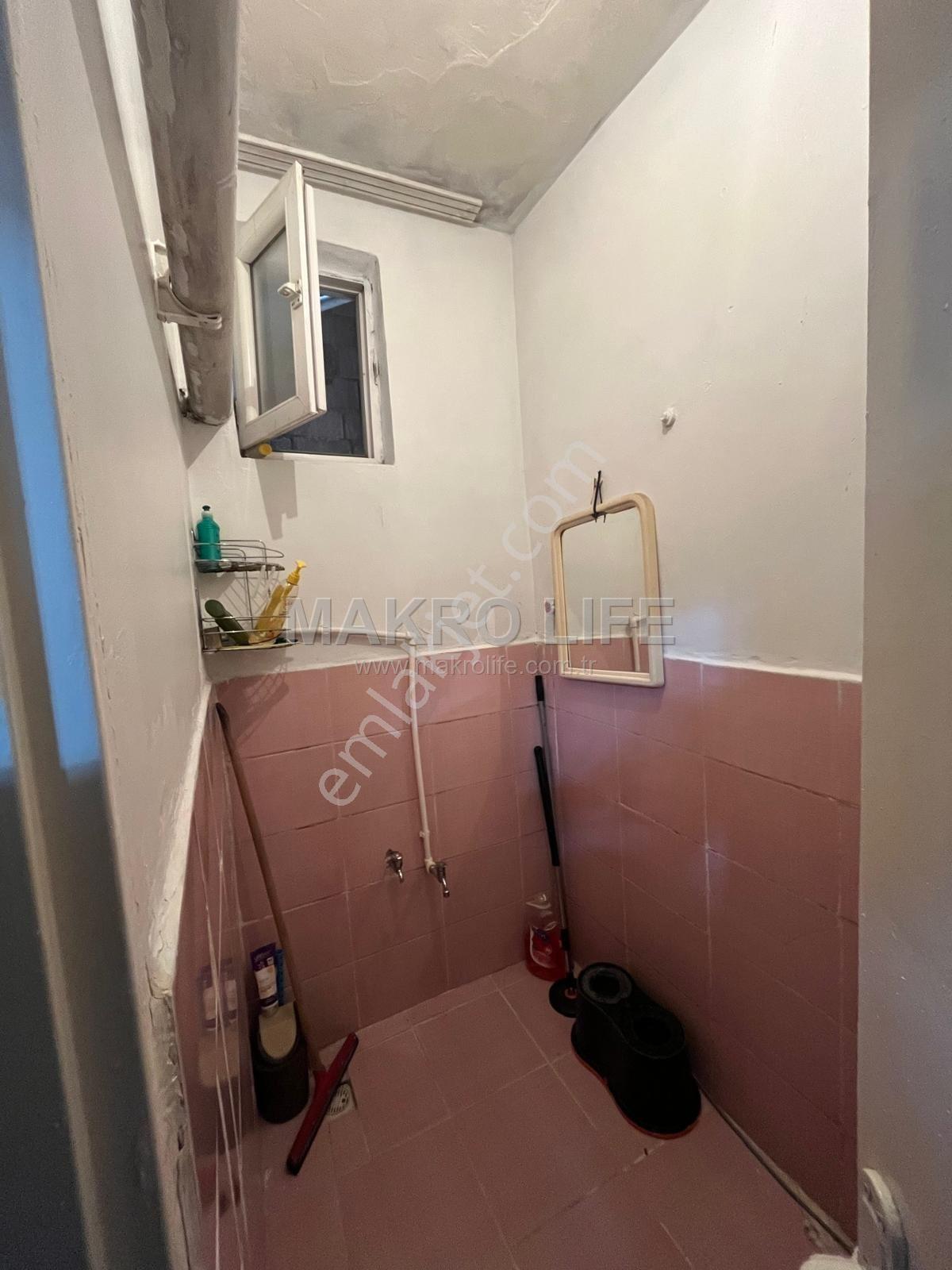 Emek Caddesine Yürüme Mesafesinde Doğalgazlı 2+1 Satılık Daire - Görsel 11