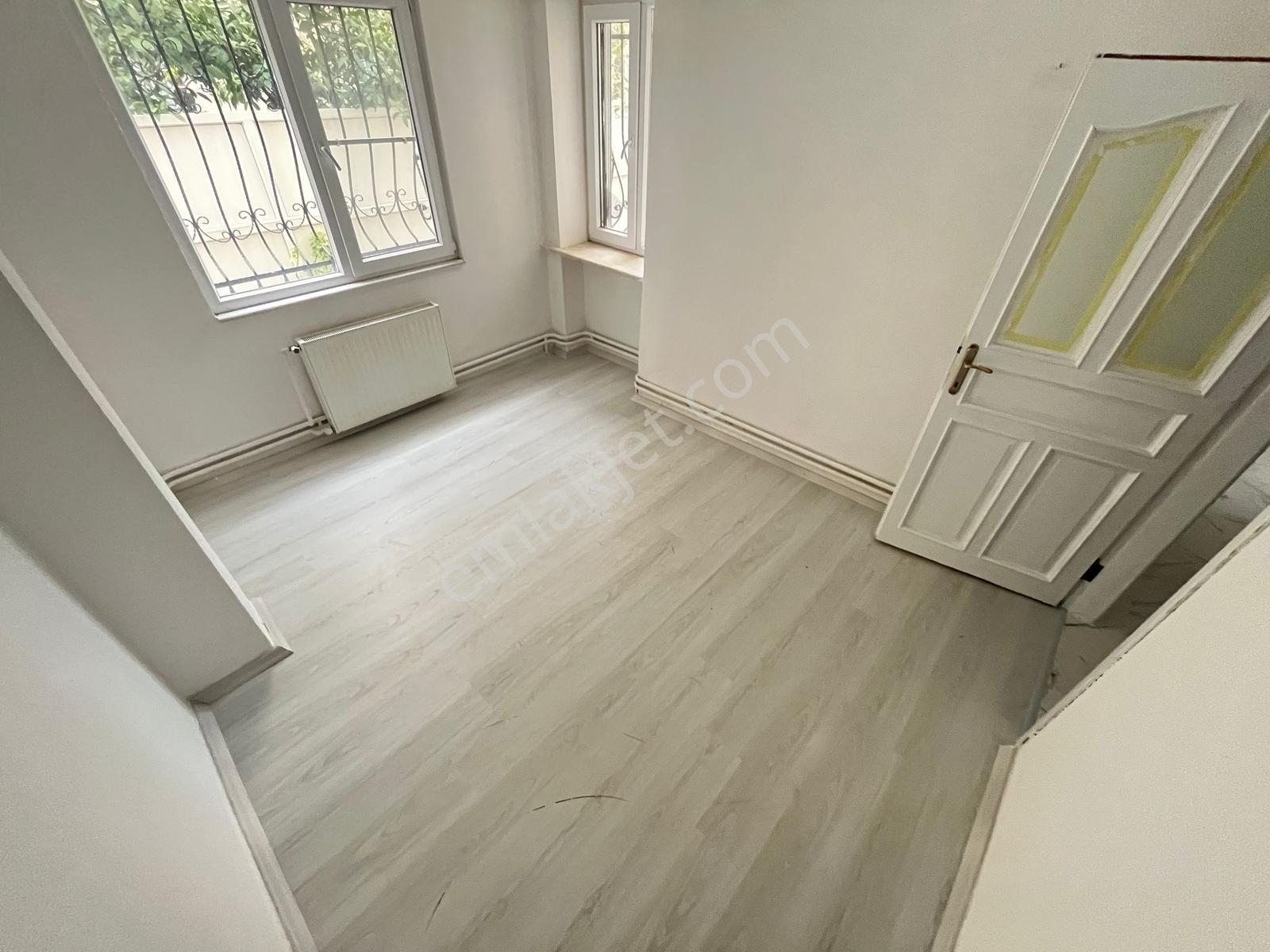 Gürsoy'dan Kiralık Akçay Y.mahalle Denize 50 Metre 3+1 Bahçeli - Görsel 10