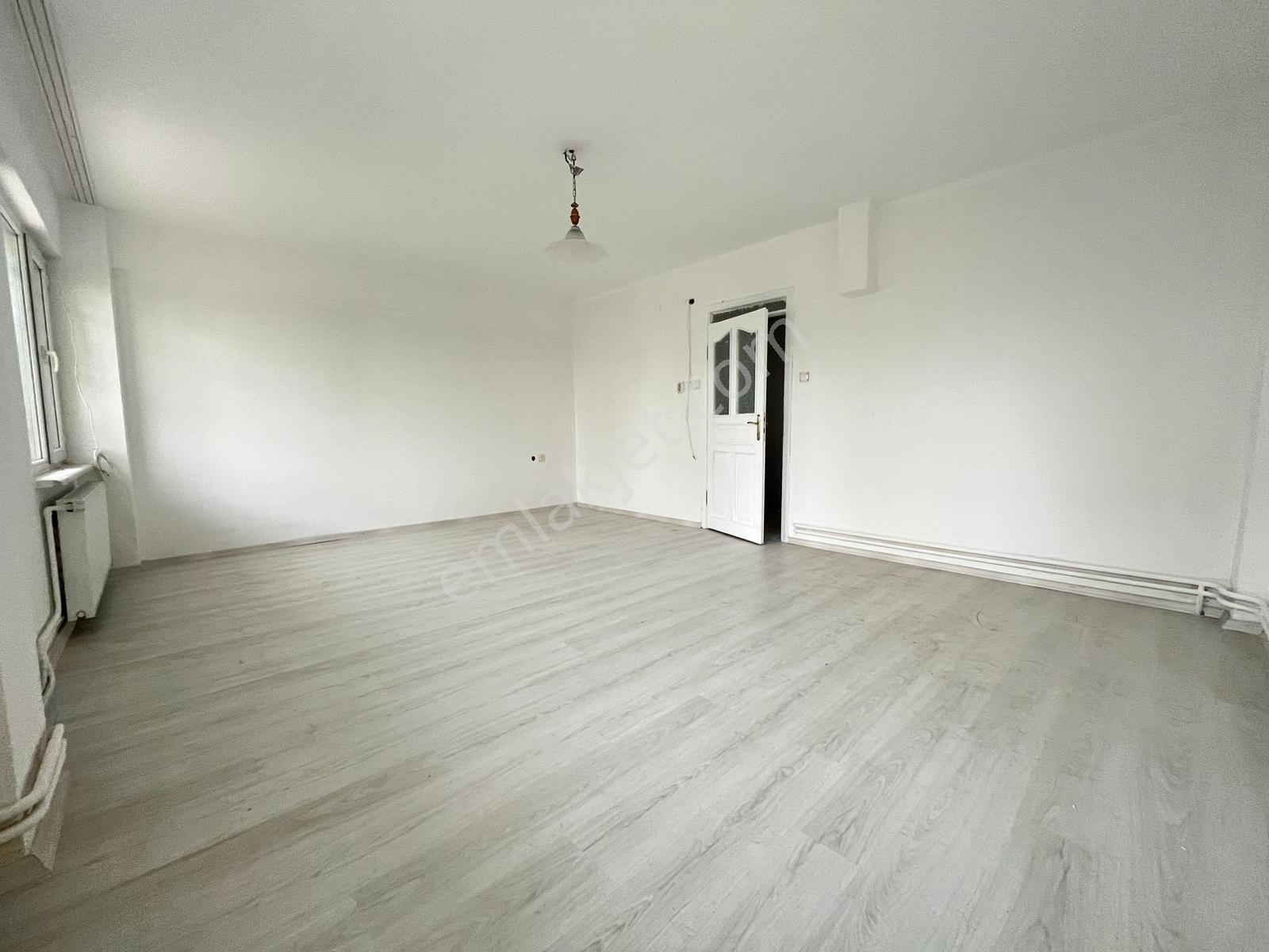 Gürsoy'dan Kiralık Akçay Y.mahalle Denize 50 Metre 3+1 Bahçeli - Görsel 19