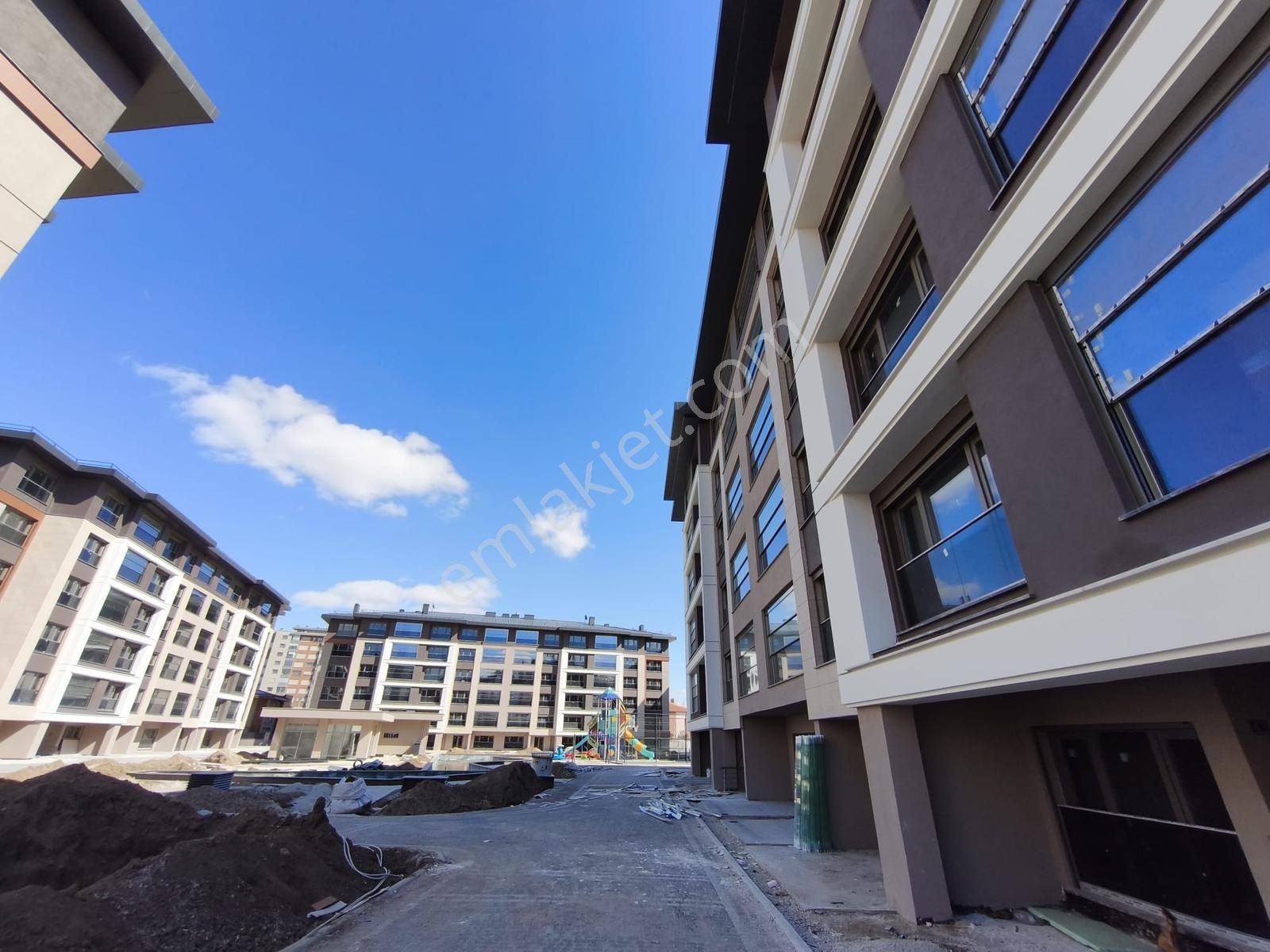 Meram Komüt Evleri 5+1 195 M² Lüks Akıllı Daire - Görsel 22