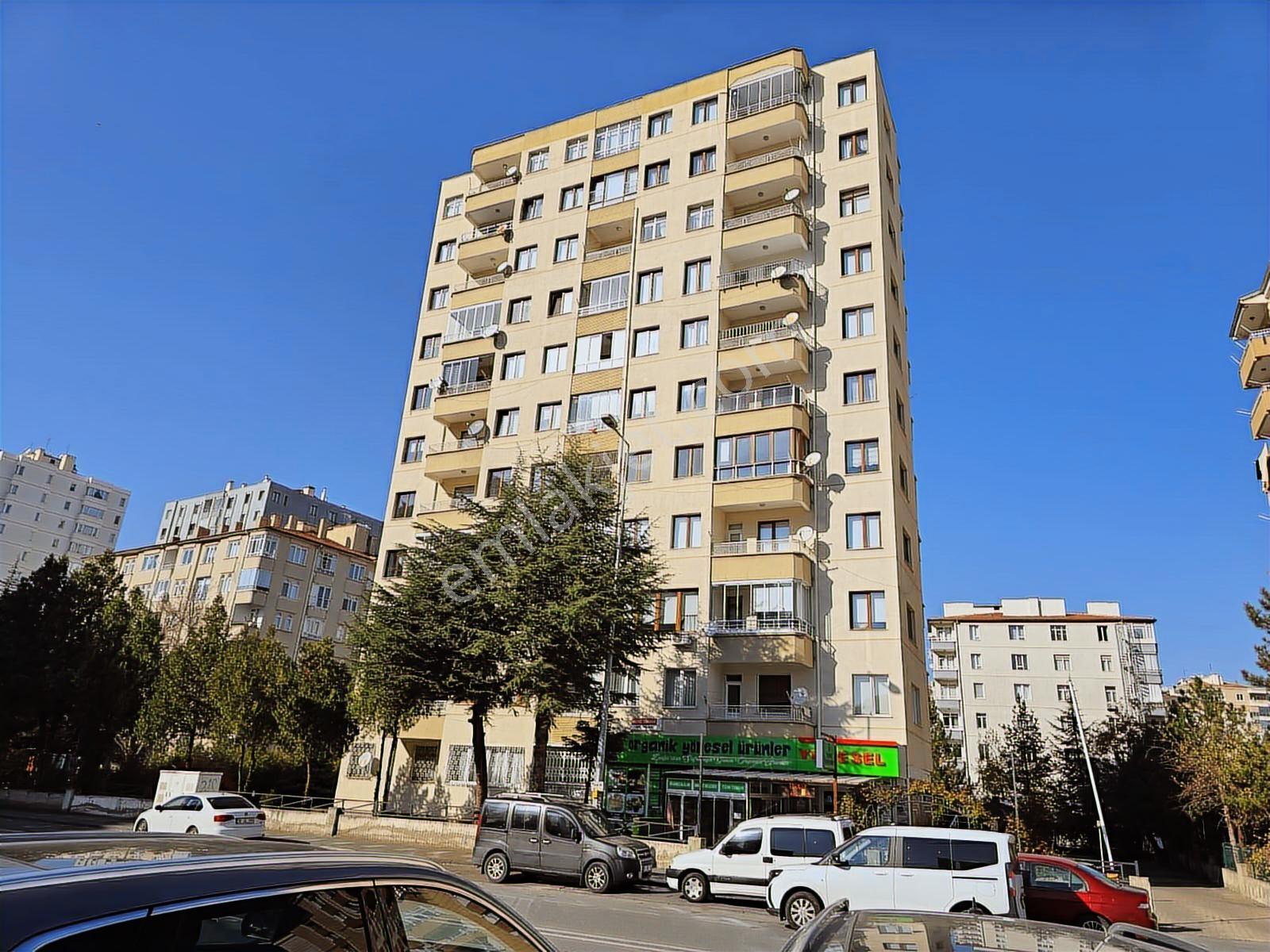 Erciyesevler'de 3+1 Ferah Daire, Merkezi, Geniş Ve Ulaşımı Kolay - Görsel 26