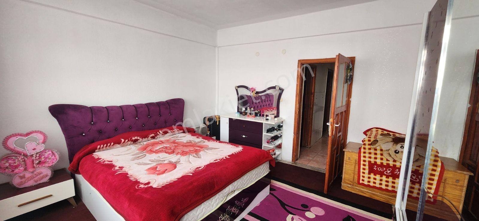 Eskişehir Bağları 3 Daire + Teras Cadde Üstü Satılık Bina - Görsel 15