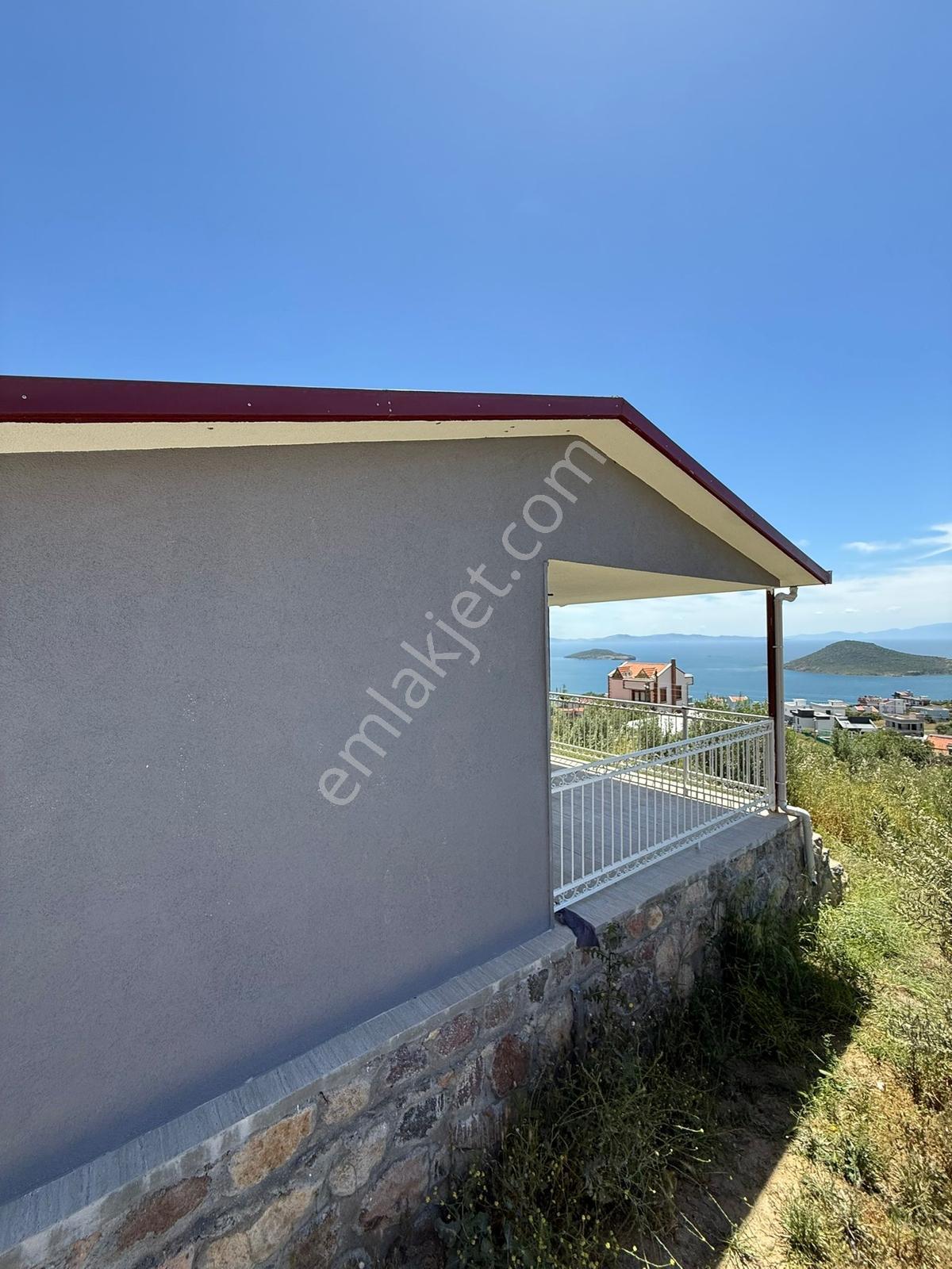 Çandarlı Bimeyko Sitesinde Deniz Manzaralı Müstakil Bahçeli Ev - Görsel 9