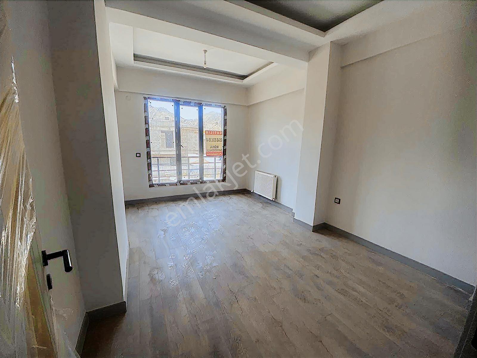 Altınoluk Da 8 Odalı Satılık Villa - Görsel 13