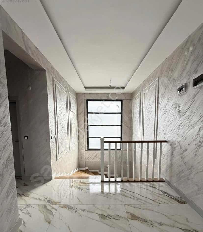 Altınoluk Da 8 Odalı Satılık Villa - Görsel 10