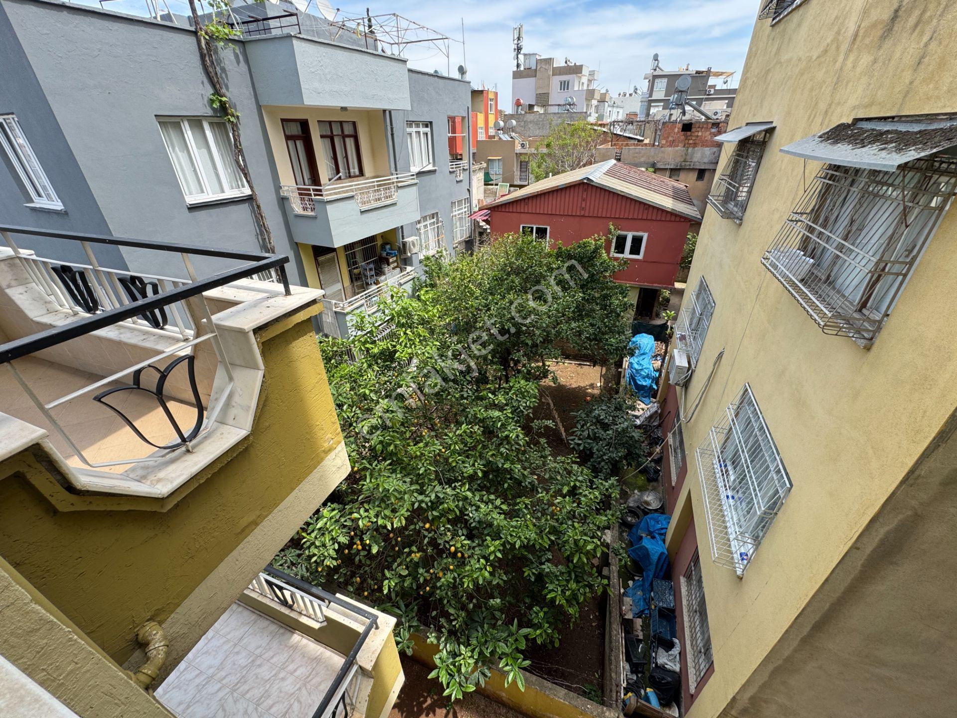 Kıyıboyu Cd. Yakınında 3+1 Metroya 10 Dk 185 M2 Saray Yavrusu! - Görsel 17