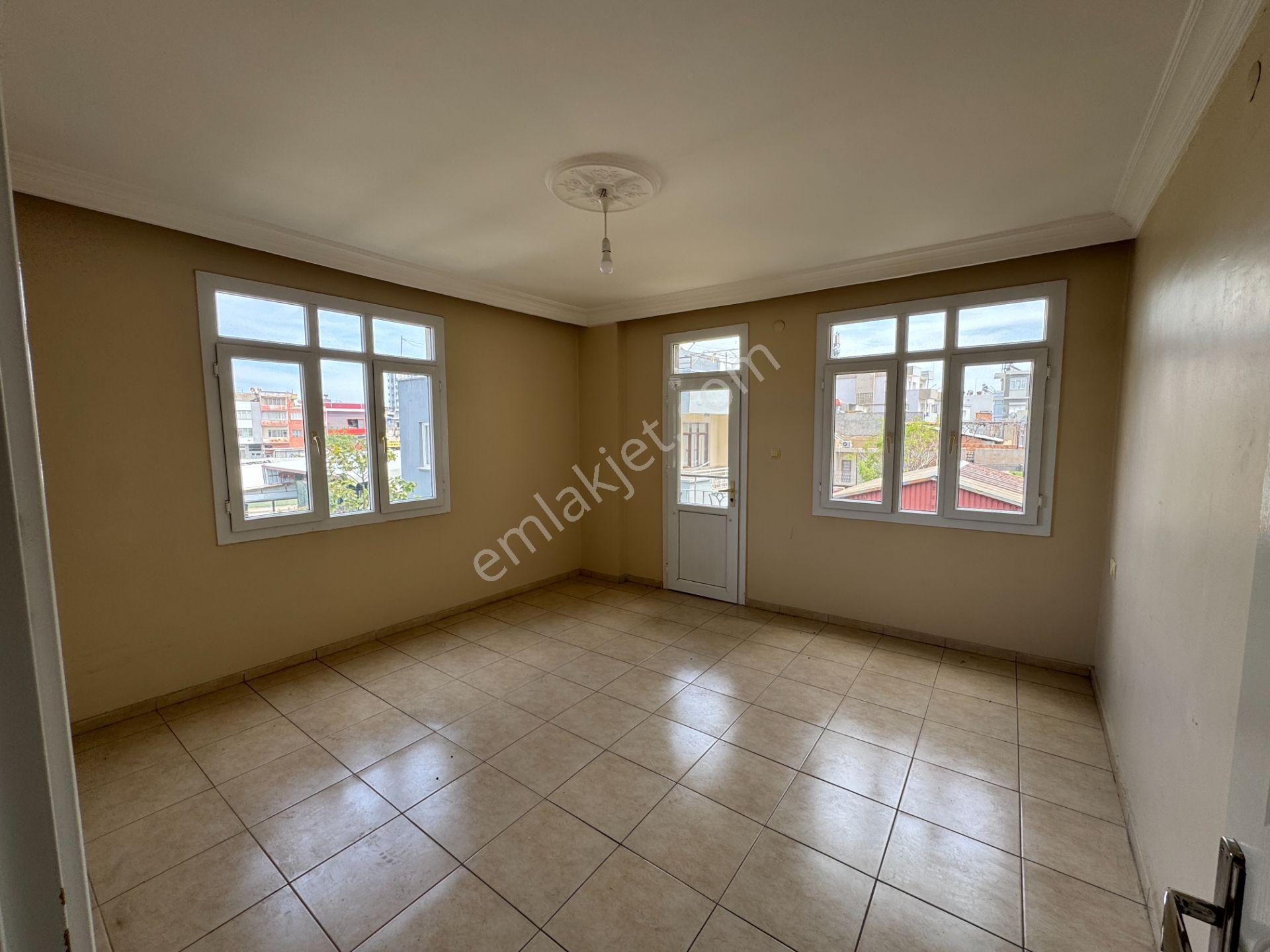 Kıyıboyu Cd. Yakınında 3+1 Metroya 10 Dk 185 M2 Saray Yavrusu! - Görsel 14