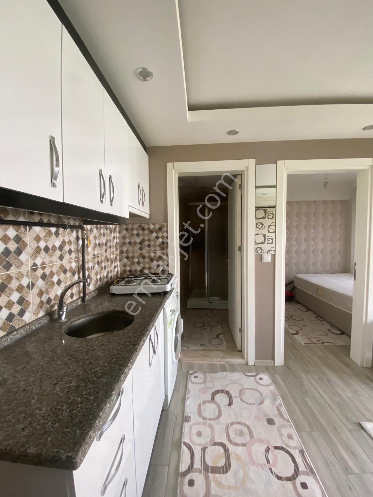 Yeşilköy'de Kiralık 1+1 Apart Daire - Görsel 9