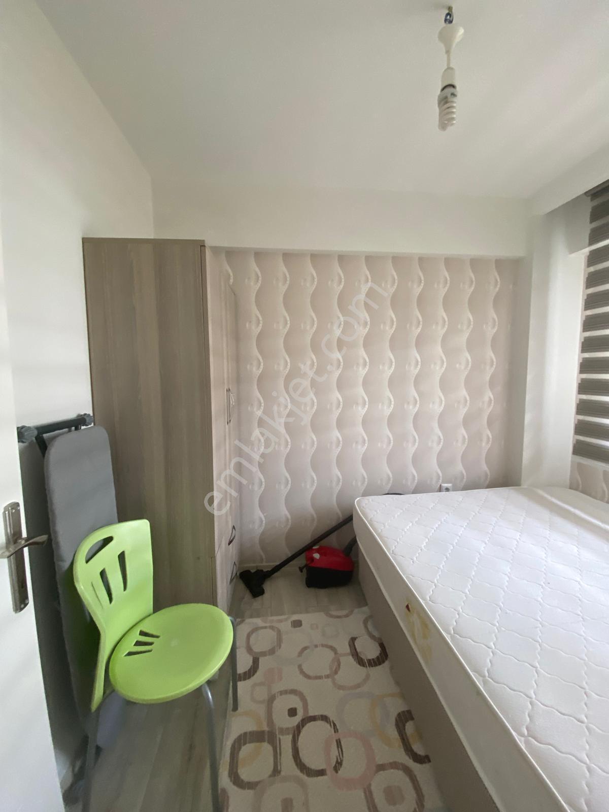 Yeşilköy'de Kiralık 1+1 Apart Daire - Görsel 2