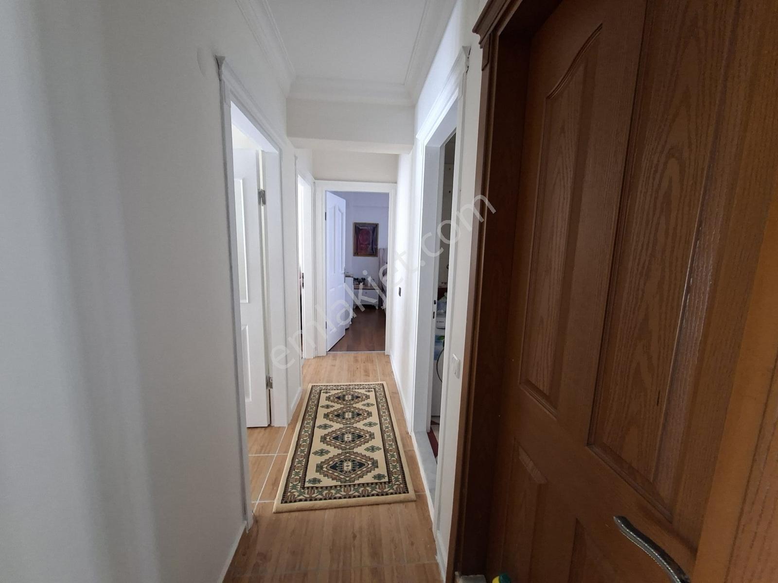 Karabağlar Vatan Mah Eşyalı 3+1 Kiralık Daire Konforlu Yaşam - Görsel 11