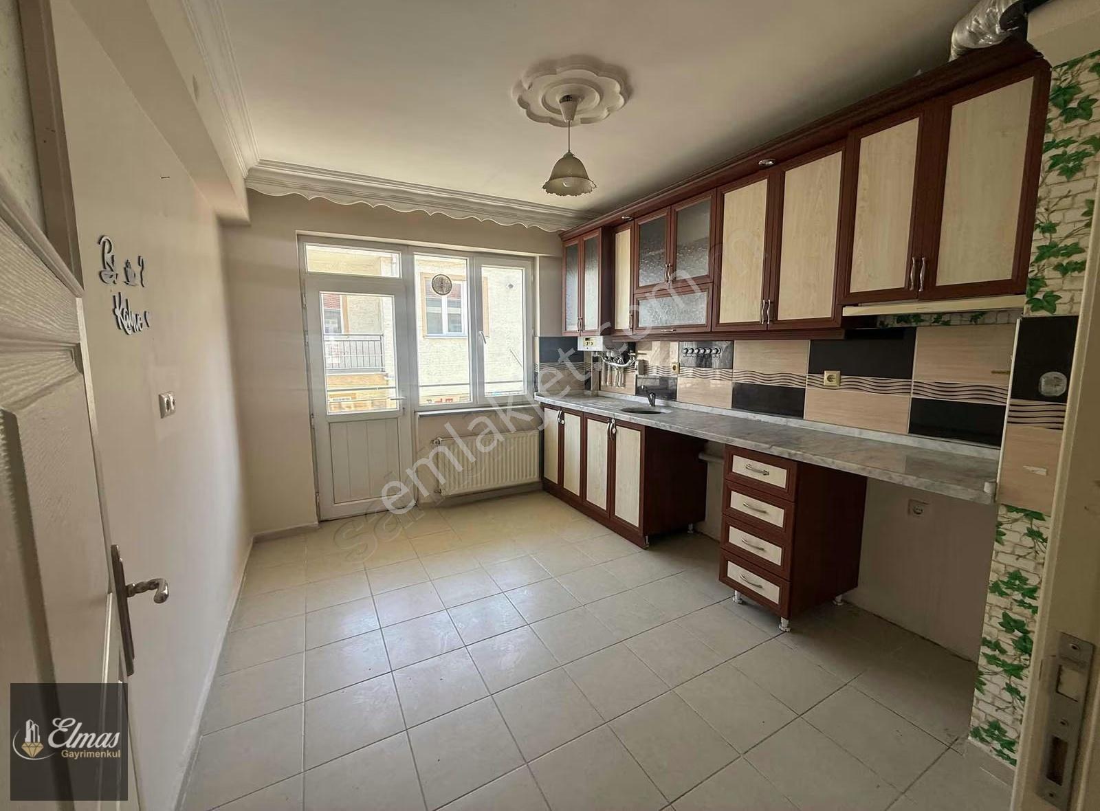 Elmastan Emek Kapalı Pazar Yakını Kiralık 2+1 Daire - Görsel 5
