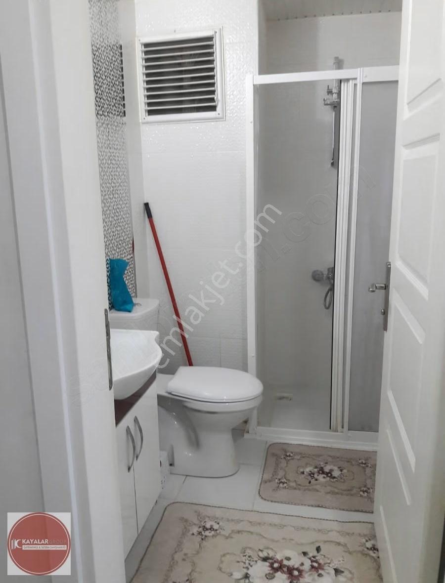 Kayalar Group'tan Vali Konağı Arkası Eşyalı 1+1 Daire (kiracılı) - Görsel 3